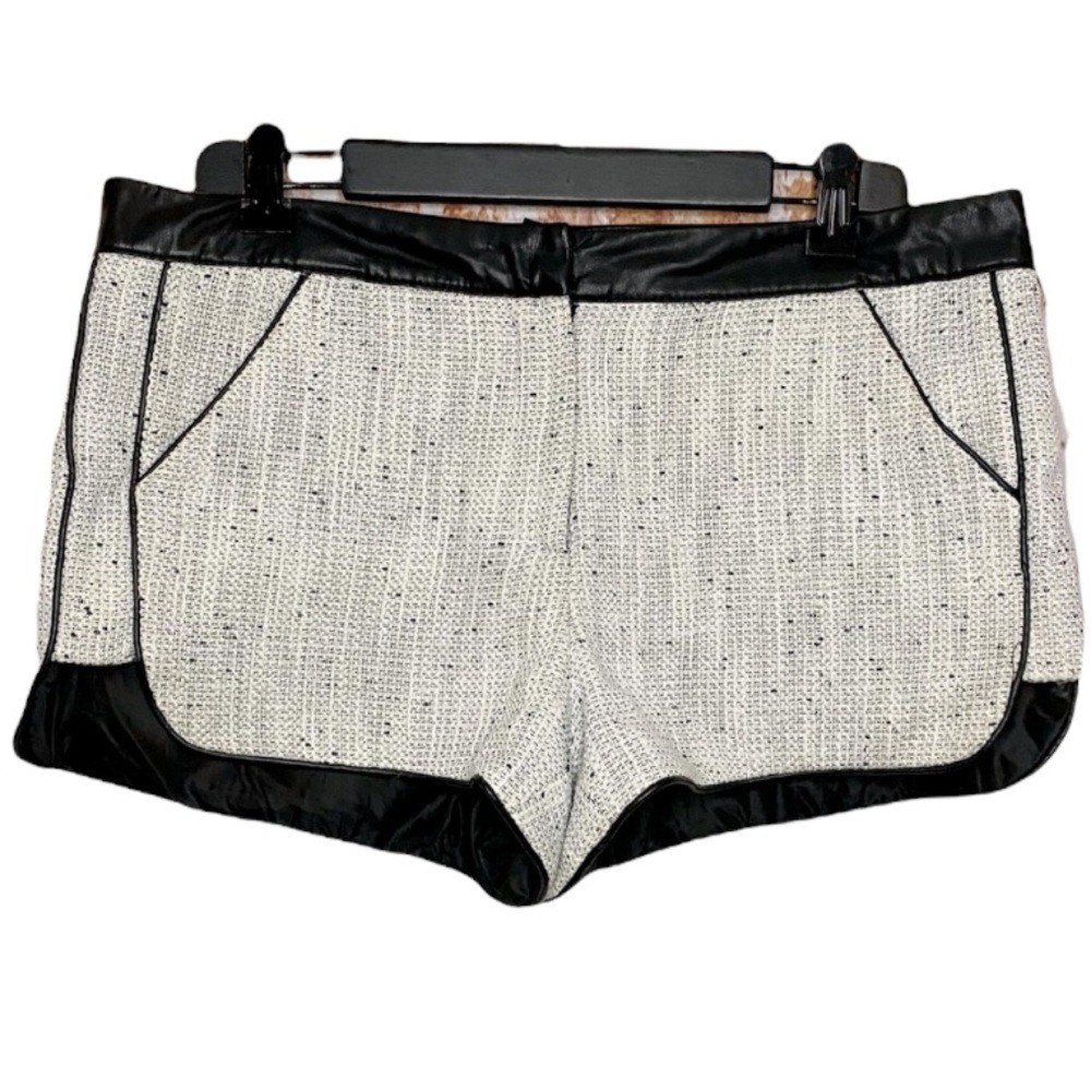 Forever 21 White Woven Tweed Shorts Faux Leather Trim Large